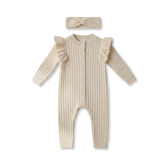 CherubKnit Gebreid Babypakje met Engelenvleugels studio productfoto - Milo & Moon