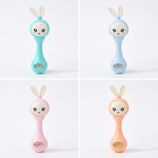 RammelMaatje Baby Rammelaar met Dierenprint studio productfoto - Milo & Moon