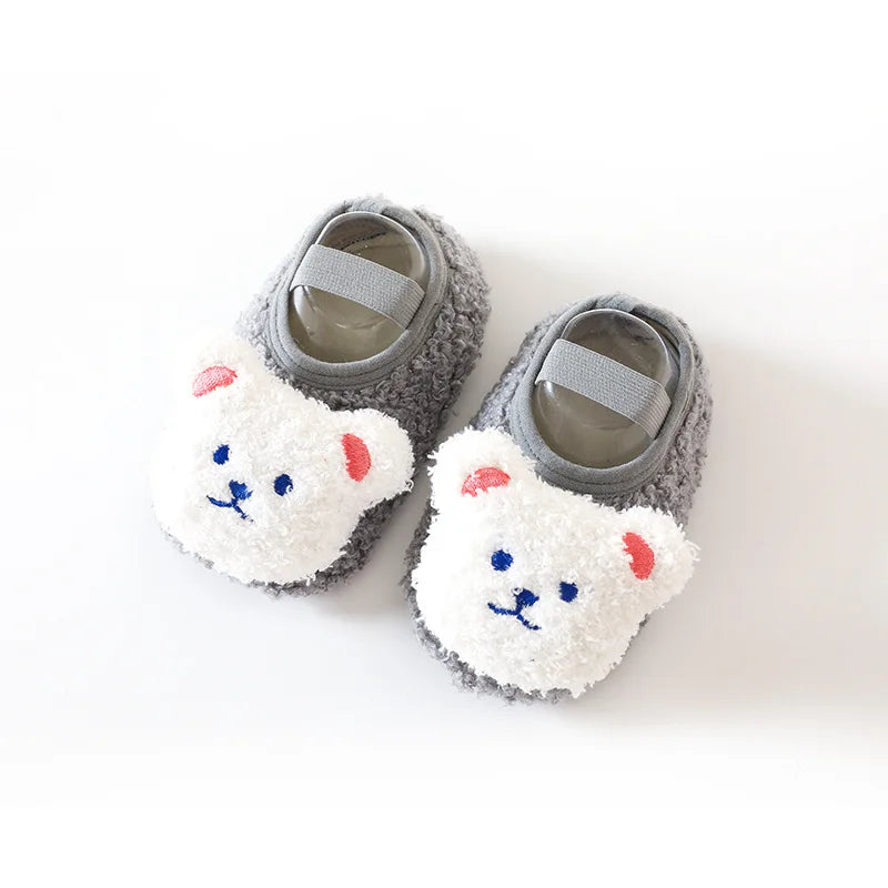 CozyPaws™ – Warme Berenpantoffels met Antislip – Winter Babyslofjes