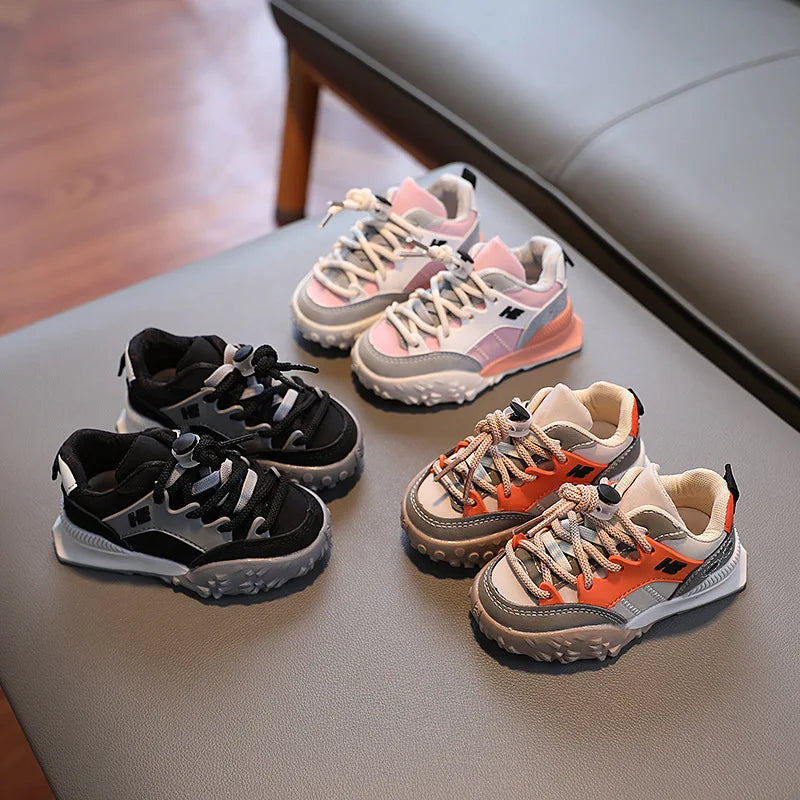 Runy™ – Ademend Comfort met Klittenband – Kindersportschoenen voor Actieve Dagen