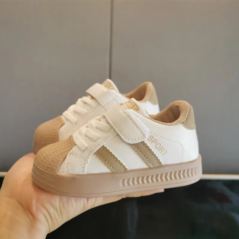 LittleTracks™ – Witte Sneakers met Antislipzool – Kinderschoenen voor Buiten