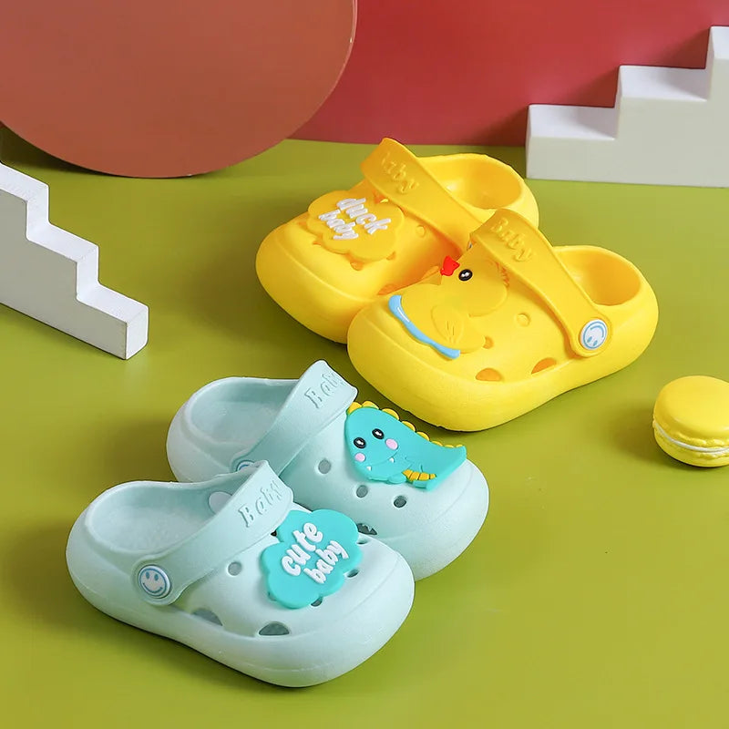 BreezeHops™ – Lichtgewicht Ademende Antislip Slippers voor Kinderen