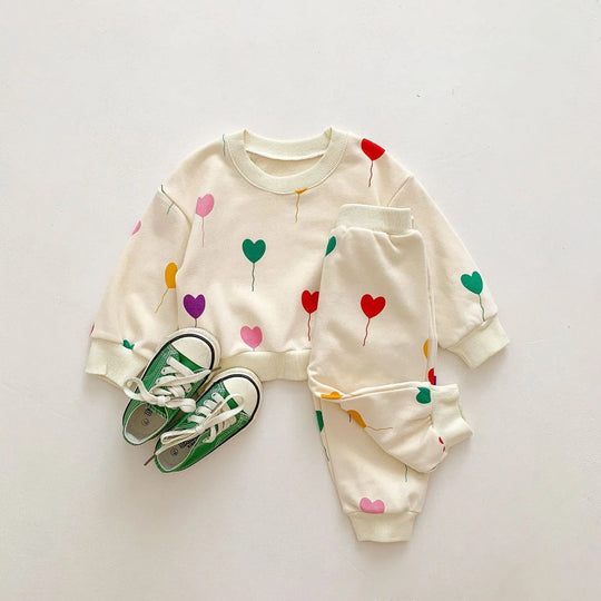CozyHearts – Baby Trainingspak met Hartjesprint