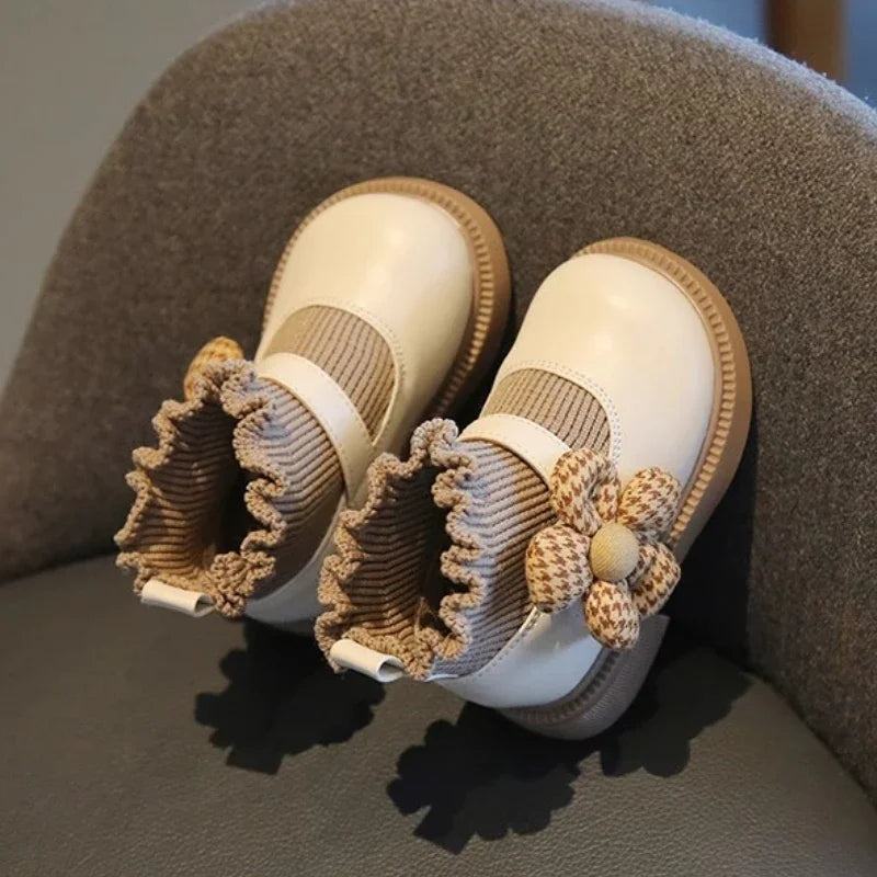 PetalSteps™ – Elegante Laarzen met Bloemdetail – Baby Meisjes Schoenen