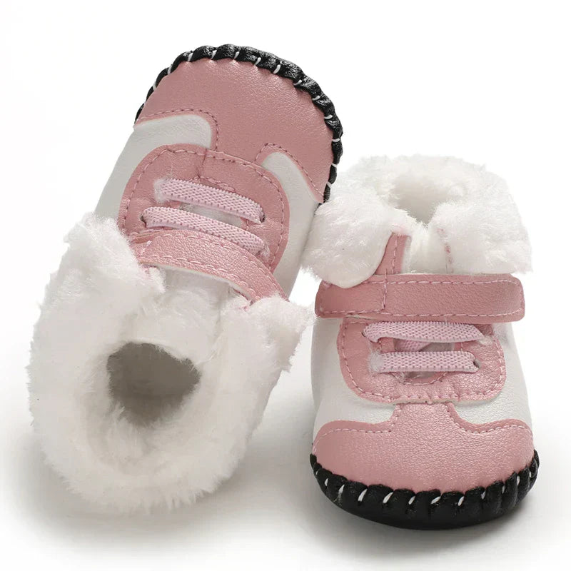 BabyComfy™ – Warme Anti-Slip Baby slofjes met Verstelbare Sluiting