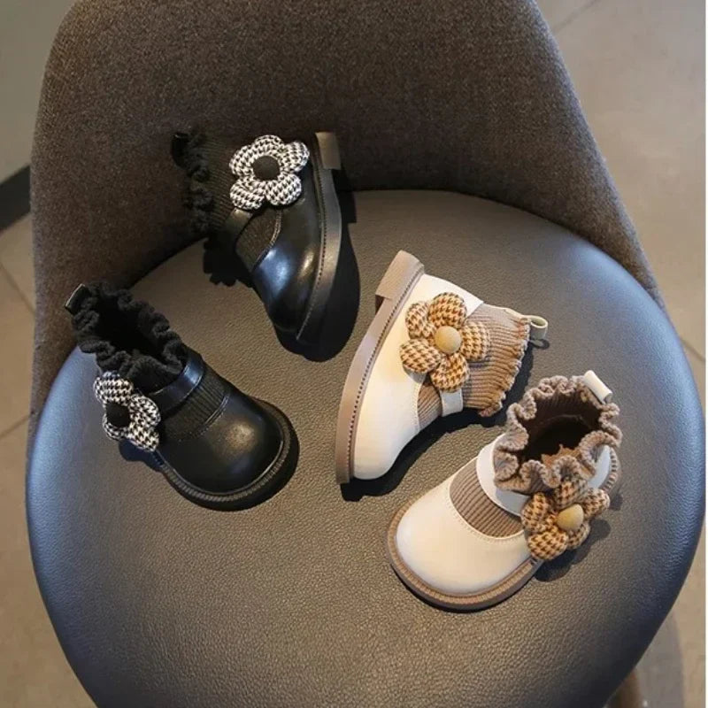 PetalSteps™ – Elegante Laarzen met Bloemdetail – Baby Meisjes Schoenen