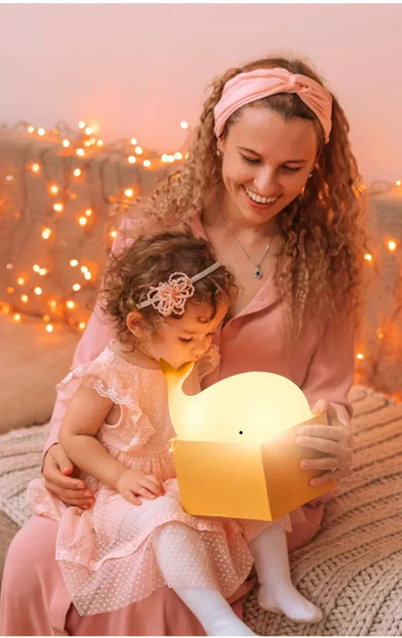 CozyWhale™ – Schattige Walvis Nachtlamp – Rustgevende LED Slaaplamp