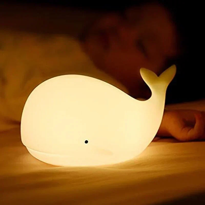 CozyWhale™ – Schattige Walvis Nachtlamp – Rustgevende LED Slaaplamp